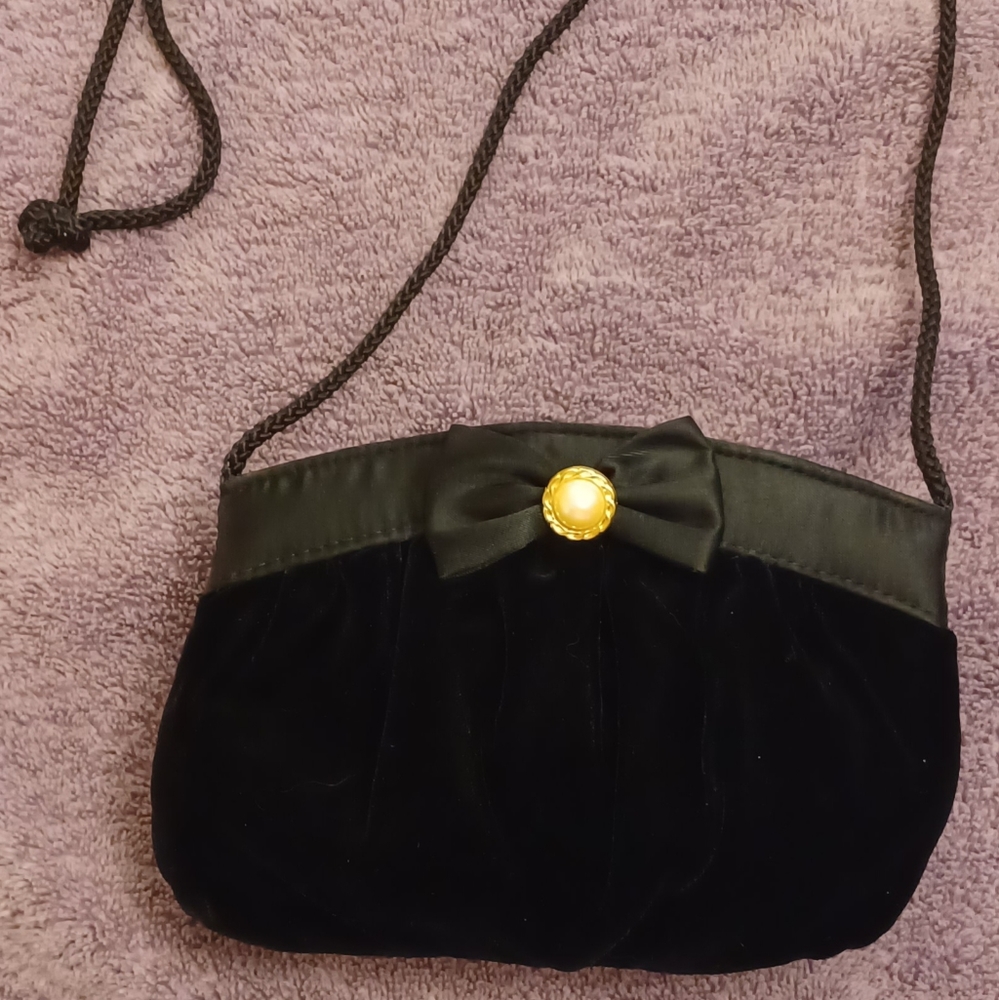 Small vintage evening handbag